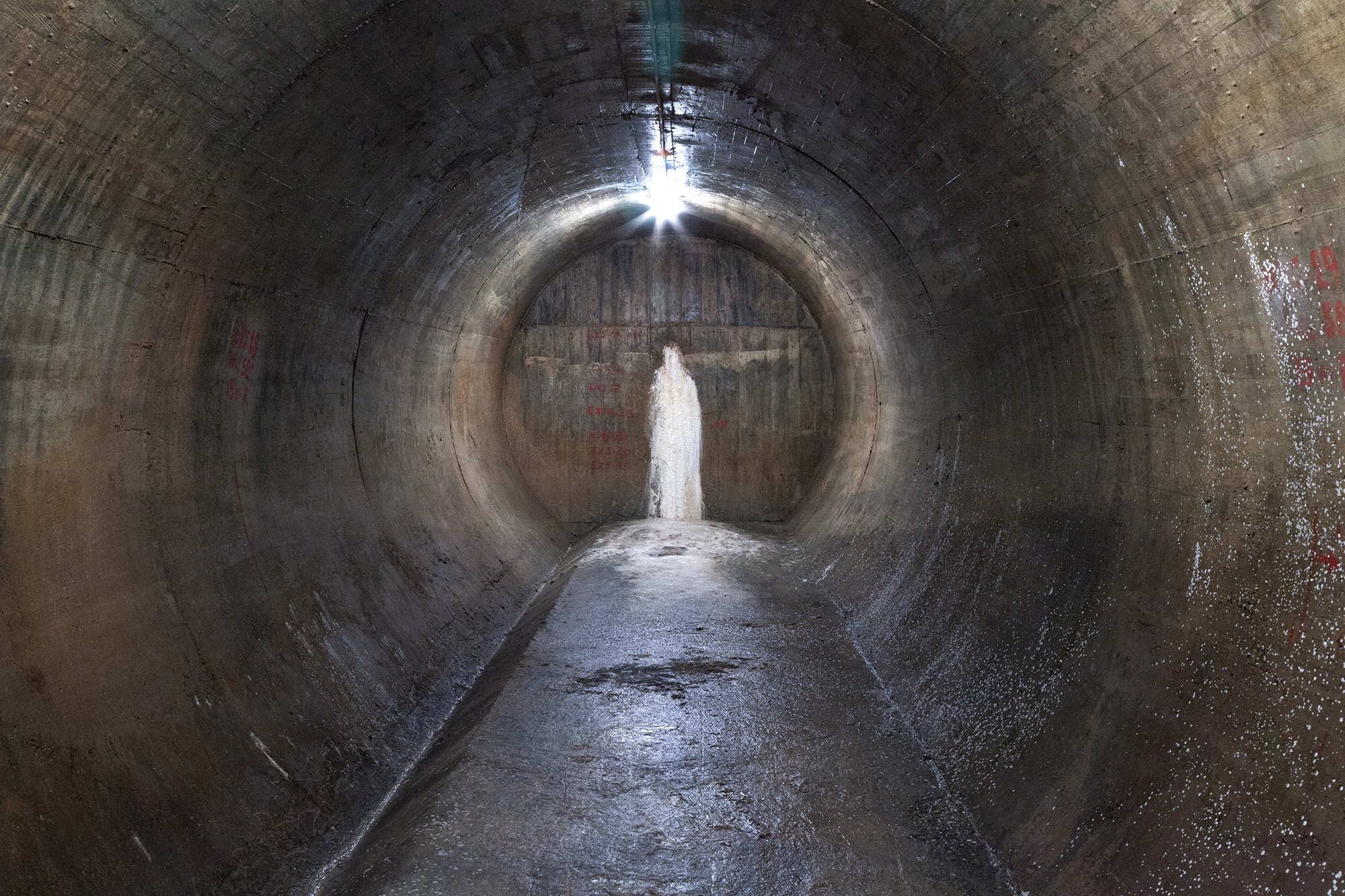 Carina Martins - Vortex - dam tunnel with calcarious in a form of a saint